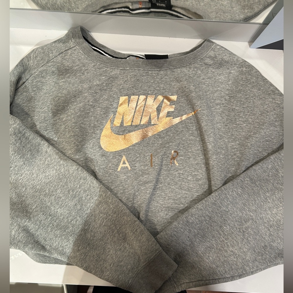NIKE AIR SWEATSHIRT